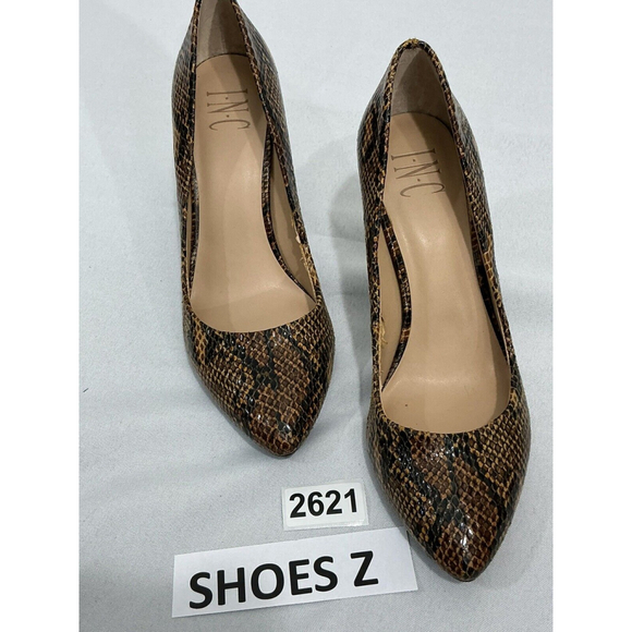 Inc. Shoes - Womans Inc. 7 M Brown Snake Print Slip On Pumps NWOT
